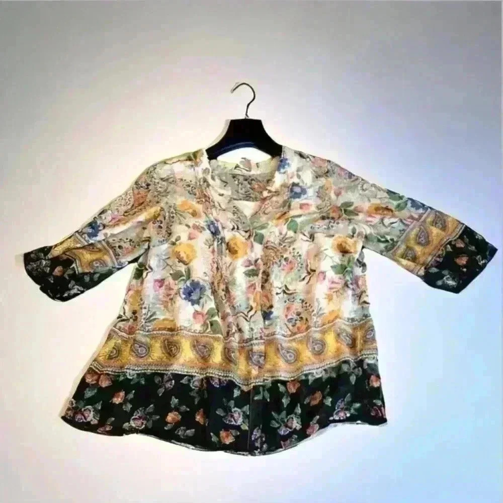 Women’s Plus Size Boho Semi Sheer Lined Floral Button Up Blouse 3X